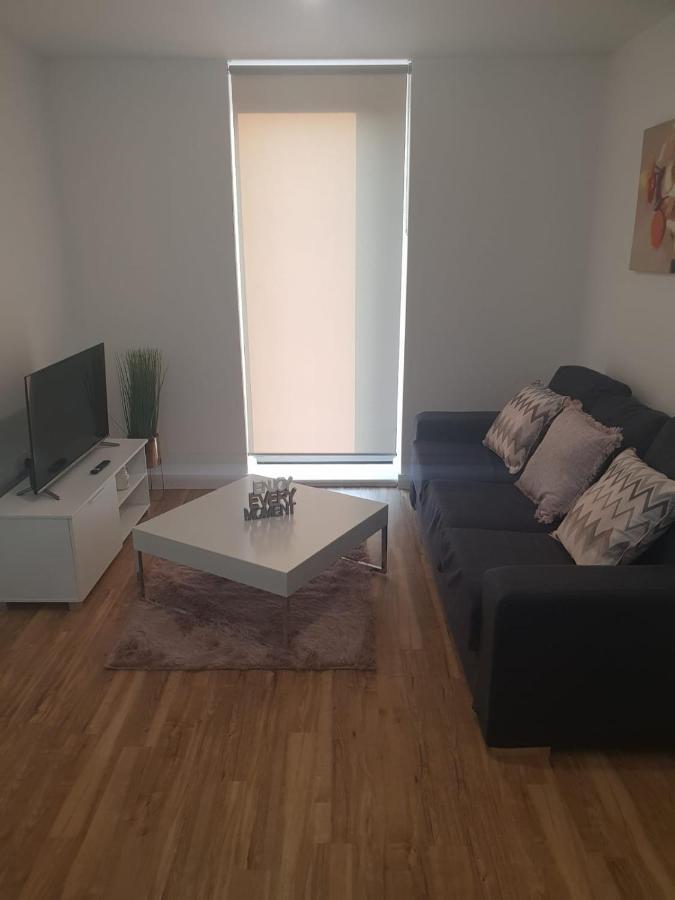 1 Bedroom Lovely In Salford Quays Free Street Parking Subject To Availability Manchester