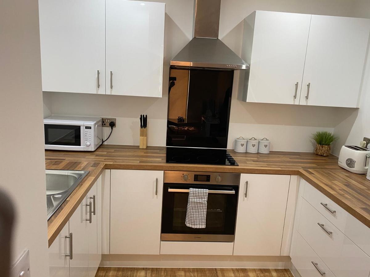 1 Bedroom Lovely In Salford Quays Free Street Parking Subject To Availability Apartment Manchester